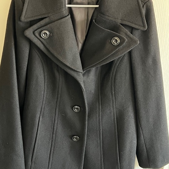 NWOT London Fog Women's Black Peacoat Large - Picture 2 of 7